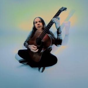 Billy Strings Confirms Winter Headline Tour with New Stops in Nashville & More Photo