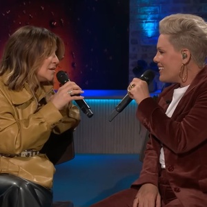 Video: Shoshana Bean Duets With Pink on Her Song 'Let Me Believe' - Broadway Theater Video