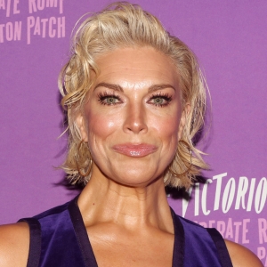 Hannah Waddingham, Guy Pearce, & More Join Netflixs THE WOMAN IN CABIN 10 Photo