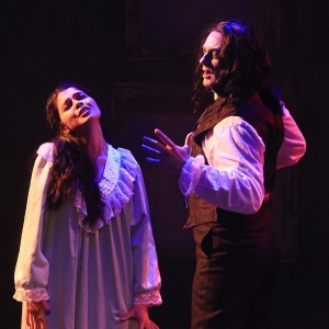 Review: DRACULA at CLASSICAL THEATRE COMPANY Photo