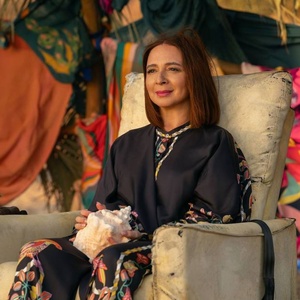 Video: Apple TV Shares LOOT Season 3 Premiere Sneak Peek Clip Video