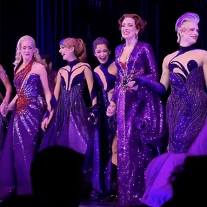 Video: Dee Roscioli Debuts as 'Helen Sharp' in DEATH BECOMES HER Photo