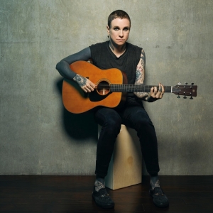 Video: Laura Jane Grace Releases Video For New Single, 'I'm Not A Cop' Photo