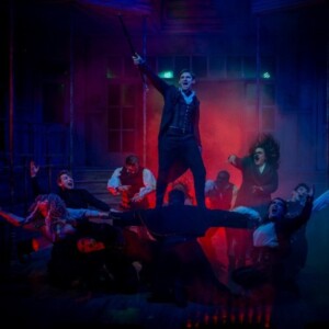 JEKYLL & HYDE Continues at Broadway Playhouse in Chicago Photo