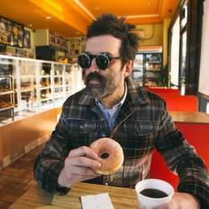 New Documentary in Development About Eels Frontman Mark Oliver Everett Photo