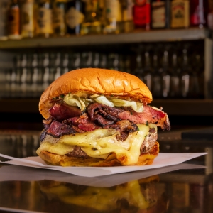 CARNEGIE DELI and BLACK TAP Celebrate National Burger Month in May Photo