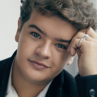 Wake Up With BWW 5/26: Gaten Matarazzo in DEAR EVAN HANSEN, and More!