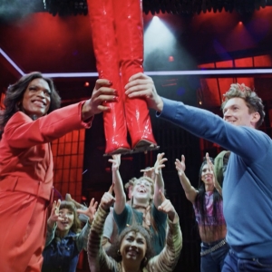 Video: KINKY BOOTS UK Tour Trailer Photo