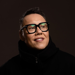 Gok Wan Will Join BACK TO THE FUTURE Musical Cast to Celebrate Back to the Future Day Photo