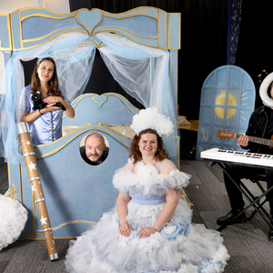 SINGING WILLOWS AND THE MAGICAL BED to Transfer at Edinburgh Deaf Festival Photo