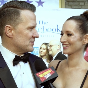 Video: Stars Walk the Opening Night Red Carpet for THE NOTEBOOK Video