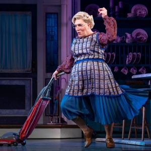 Kennedy Center Ignores Trumps NO MORE DRAG SHOWS Directive For 2025/2026 Season Photo