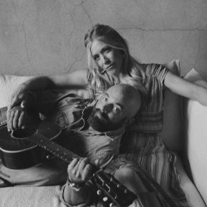 Drew & Ellie Holcomb to Launch RAIN OR SHINE Tour Feb 2027 Photo