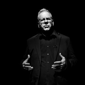 Interview: Brian Leonard of THERAPIST ZERO @ The Hudson Theater in the Hollywood Frin Photo