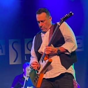 Blues Guitarist Jon Geiger Releases New Album 'Live At Harvelle's' Photo