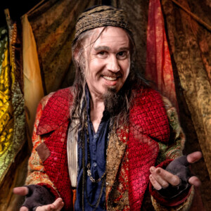 Photo: Matt Lucas As 'Fagin' In OLIVER! in the West End Photo