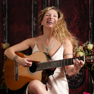 Interview: ZaZa Flamenca on International Cabaret CHANSONS ET TANGO at Pangea Photo