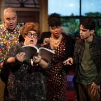 Review: THE NIGHT BEFORE is the Perfect Gift at FreeFall Theatre Company Video