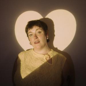 Sweetbreads Releases Music Video for New Single OPEN MIC Photo