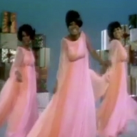 12 Days of Christmas with Norm Lewis: The Supremes Sing 'My Favorite Things' Photo