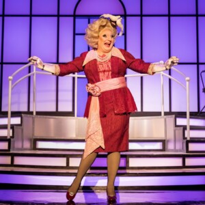 Myra DuBois to Extend Run in TITANIQUE at London's Criterion Theatre Photo