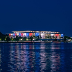 Drag Artists Petition Calls on Kennedy Center Donors to Suspend Funding