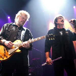 Burton Cummings and Randy Bachman to Tour as 'The Guess Who' in 2026 Photo