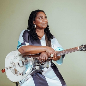 Blues & Roots Luminary Ruthie Foster Unveils 'Rainbow'