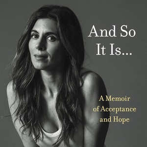 Jamie Lynn Sigler Told BEAUTY AND THE BEAST Costar She Had MS on Stage While Their Mi Photo