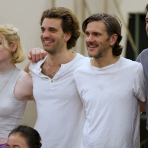 Video: RSC's A MIDSUMMER NIGHT'S DREAM in Rehearsal in London Video