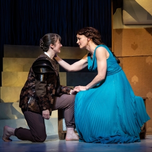 Review: THE PENELOPIAD at Goodman Theatre Video