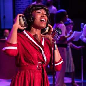 Review: Town Hall's MEMPHIS Hits You Right in the Soul Photo