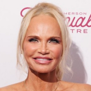 Kristin Chenoweth Spotted on WICKED Movie Set in New Featurette Video