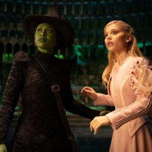 WICKED ya es la adaptación al cine de un musical de Broadway más taquillera de la h Photo