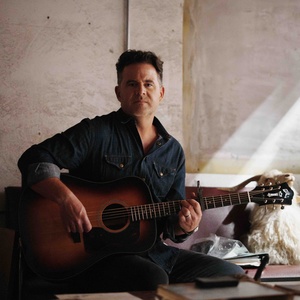David Nail Extends 'Down To The Studs' Acoustic Tour Photo