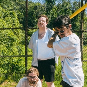 GOLLYLAGGING Announce Debut Album REAL LIFE, Shares COMET Video Photo