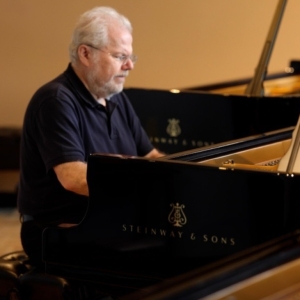 Lied Center Unveils New 9' Steinway Concert Grand Piano Photo