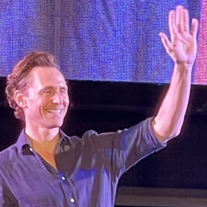 Feature: 'I AM LOKI' - TOM HIDDLESTON at TOKYO COMIC CON 2023 of CELEBRITY STAGE Photo