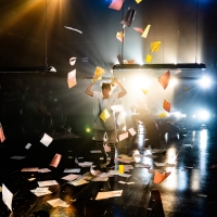 BWW Review: LOOKINGGLASS ALICE at Lookingglass Theatre Company