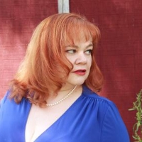 BWW Review: “LET'S GET TO KNOW” LARA D. HERBERGER