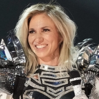 Interview: Debbie Gibson Reveals How Broadway Prepared Her For THE MASKED SINGER Photo