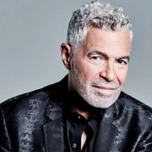 Interview: Clint Holmes of BETWEEN THE MOON AND NEW YORK CITY at 54 Below Interview