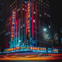 Radio City Music Hall, Sydney Opera House & More Rank in Top 5 Most Posted Theatres o Photo