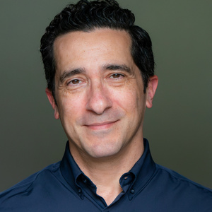 Novid Parsi To Receive National Theatre Conference’s Barrie And Bernice Stavis Play Photo