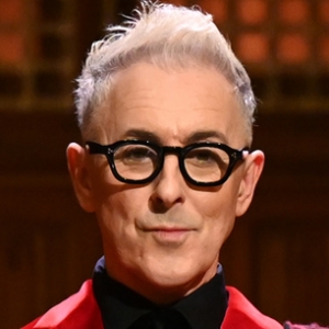 Video: Alan Cumming Hosts THE TRAITORS Season Two With Peppermint & More