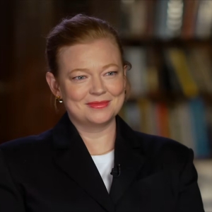 Video: Sarah Snook Talks THE PICTURE OF DORIAN GRAY on CBS Sunday Morning Photo