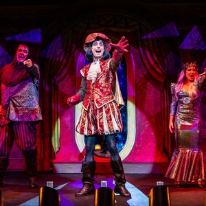 Review: SHRIEK at The Gaslight Theatre