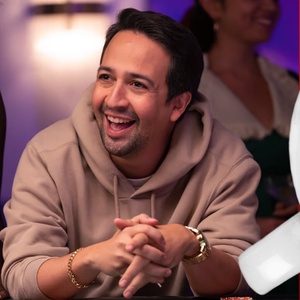 Wake Up With BroadwayWorld December 5, 2025- Explore Christmas In NYC and More Photo