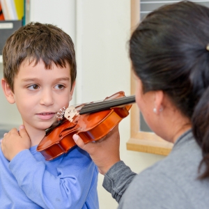 Hoff-Barthelson Music School To Host Pathways To Beginning Music Lessons: A Discussio Photo