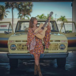 Emily Zeck to Release Debut Album BROKEN IN Photo